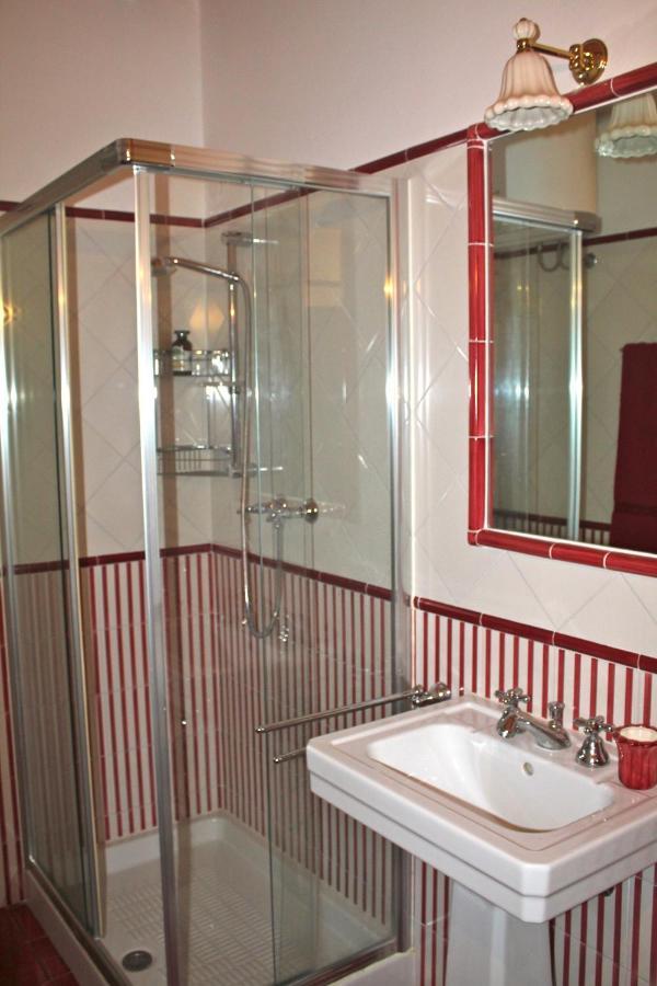 Bed and Breakfast Relais Mastro Cinghiale Paciano Exterior foto