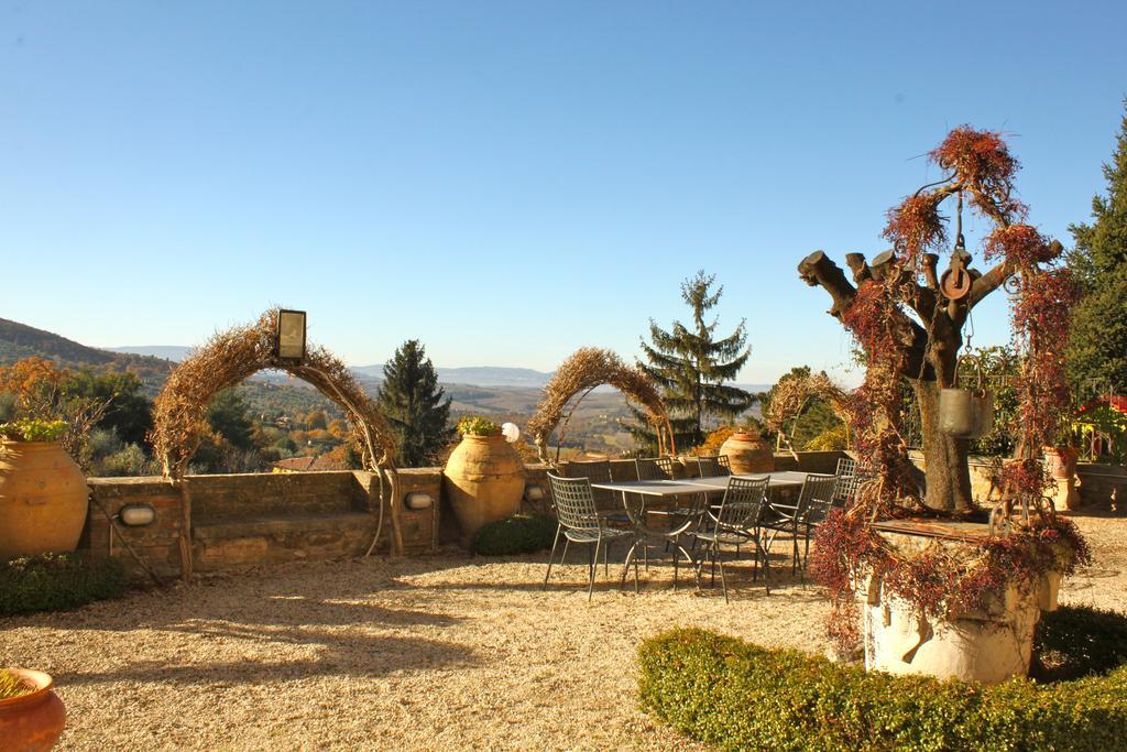 Bed and Breakfast Relais Mastro Cinghiale Paciano Exterior foto